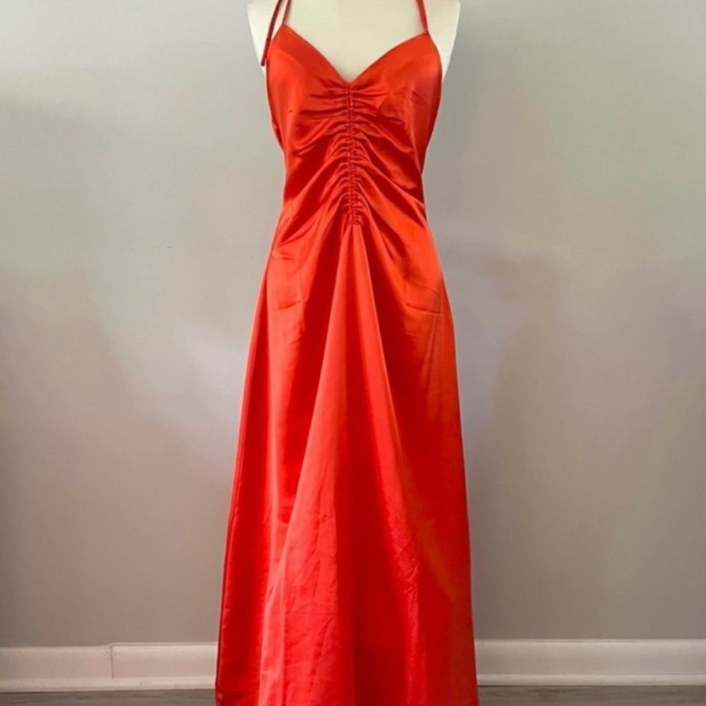 Jason Wu NEW vivid red ruched spaghetti strap satin maxi evening dress sz L